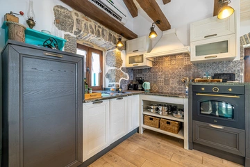 Holiday House in Kornić for up to 6 Guests