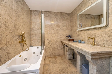 Holiday House in Kornić for up to 6 Guests