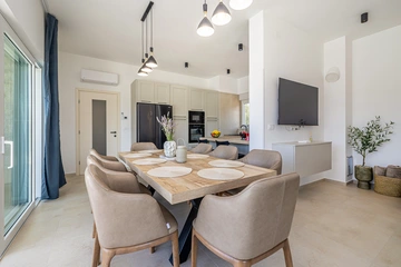 Three-Bedroom Villa with Private Pool in Pinezići, Krk