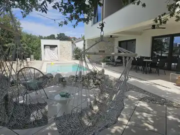 Holiday House in Linardici with Private Pool