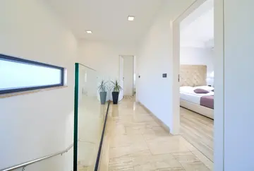 Villa in Vrh with Indoor/Outdoor Pool & Sauna