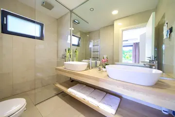 Villa in Vrh with Indoor/Outdoor Pool & Sauna