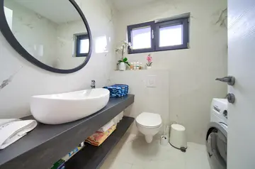 Villa in Vrh with Indoor/Outdoor Pool & Sauna