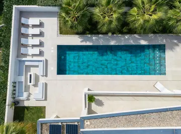 Villa in Vrh with Indoor/Outdoor Pool & Sauna