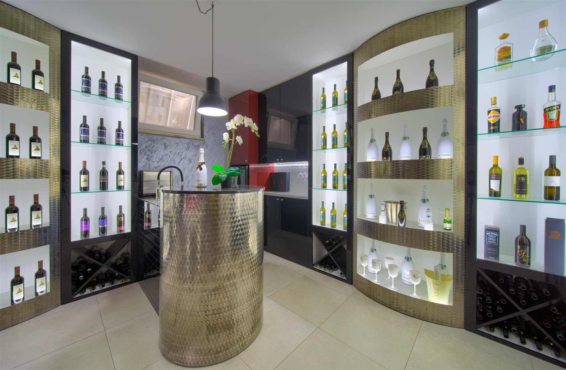 Villa LUMINOSA mit Außen- und Innenpool und Sauna