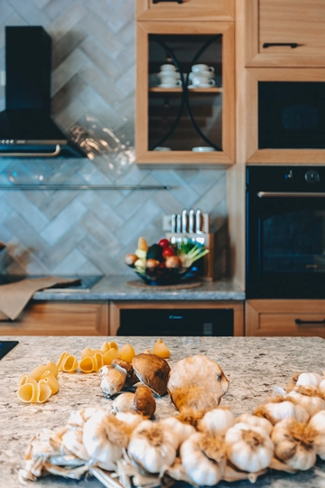 4-Bedroom Villa with Pool, Jacuzzi & Sauna in Žestilac