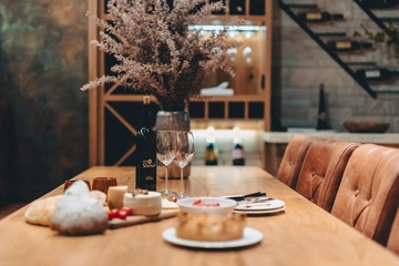 4-Bedroom Villa with Pool, Jacuzzi & Sauna in Žestilac