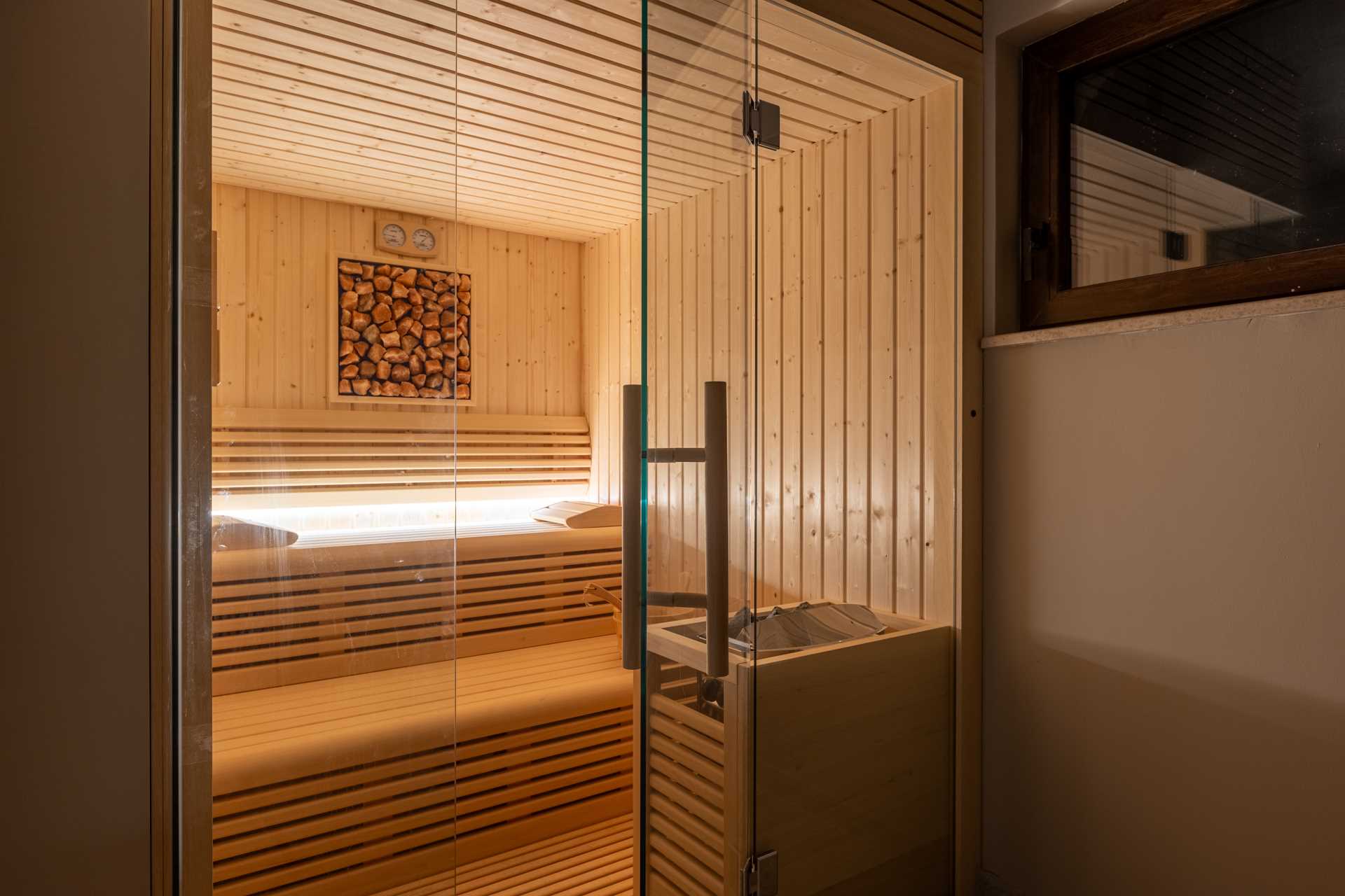 Luxusvilla GLABROVA mit Pool, Whirlpool und Sauna