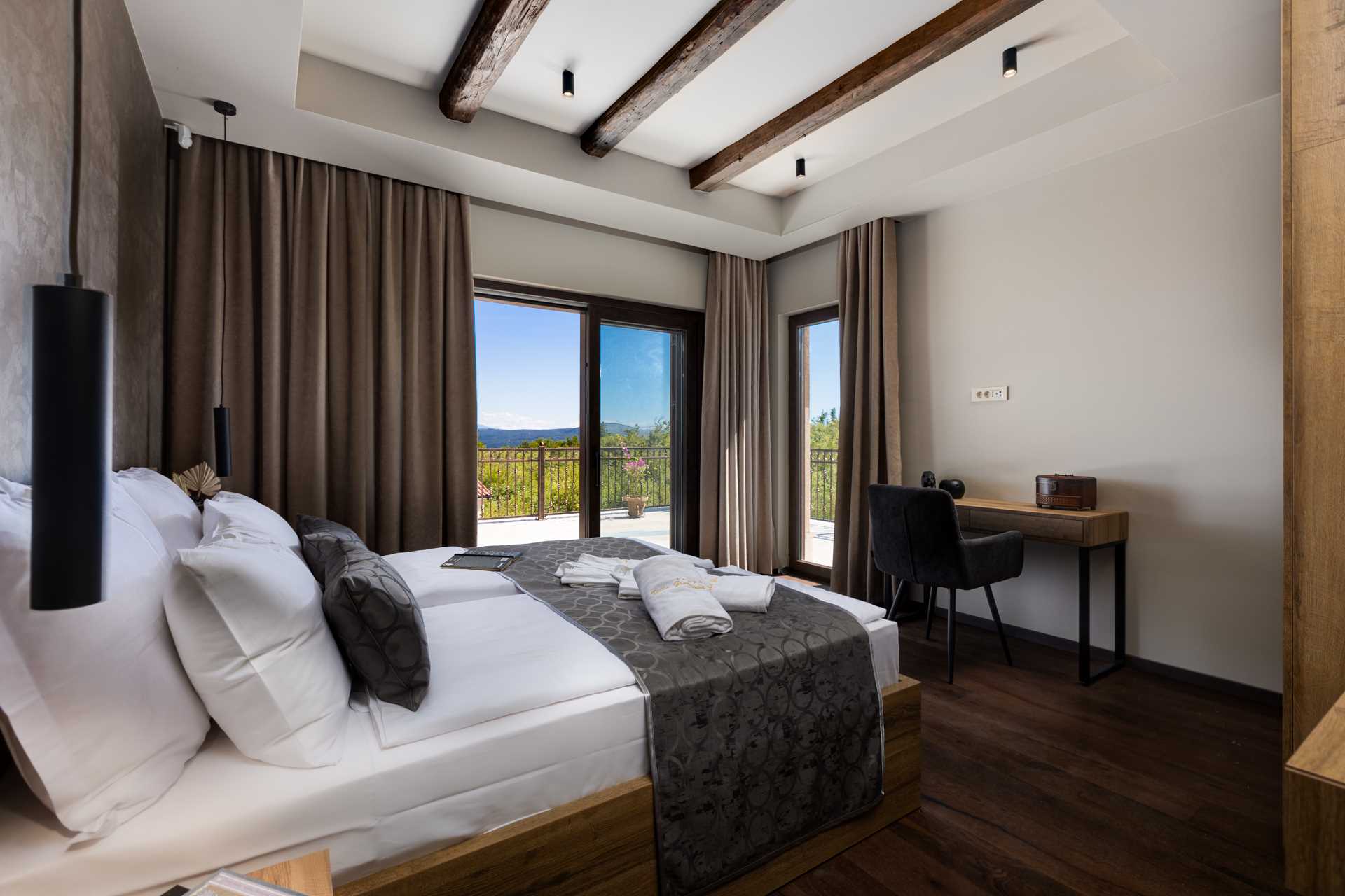 Luxusvilla GLABROVA mit Pool, Whirlpool und Sauna