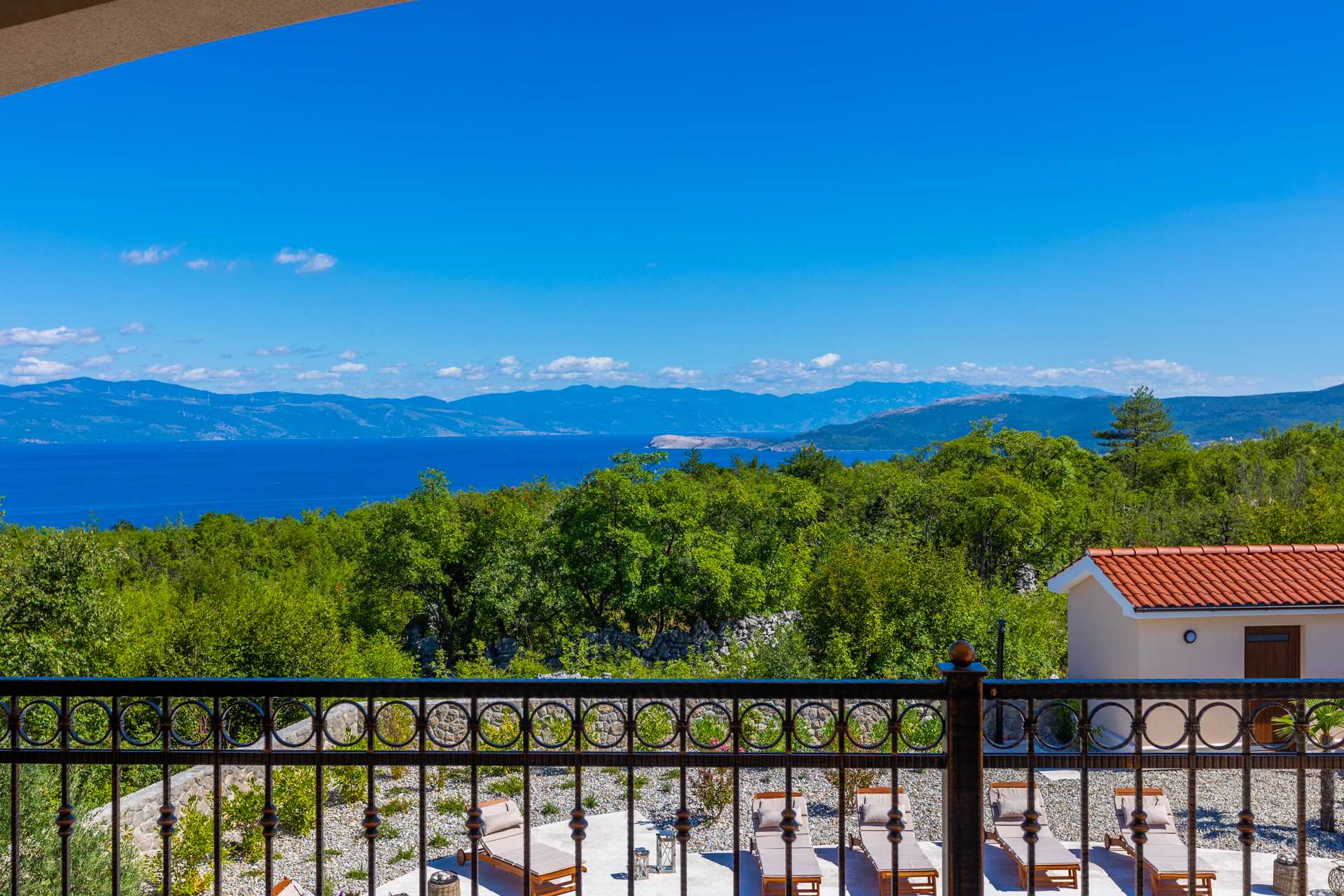 Luxusvilla GLABROVA mit Pool, Whirlpool und Sauna