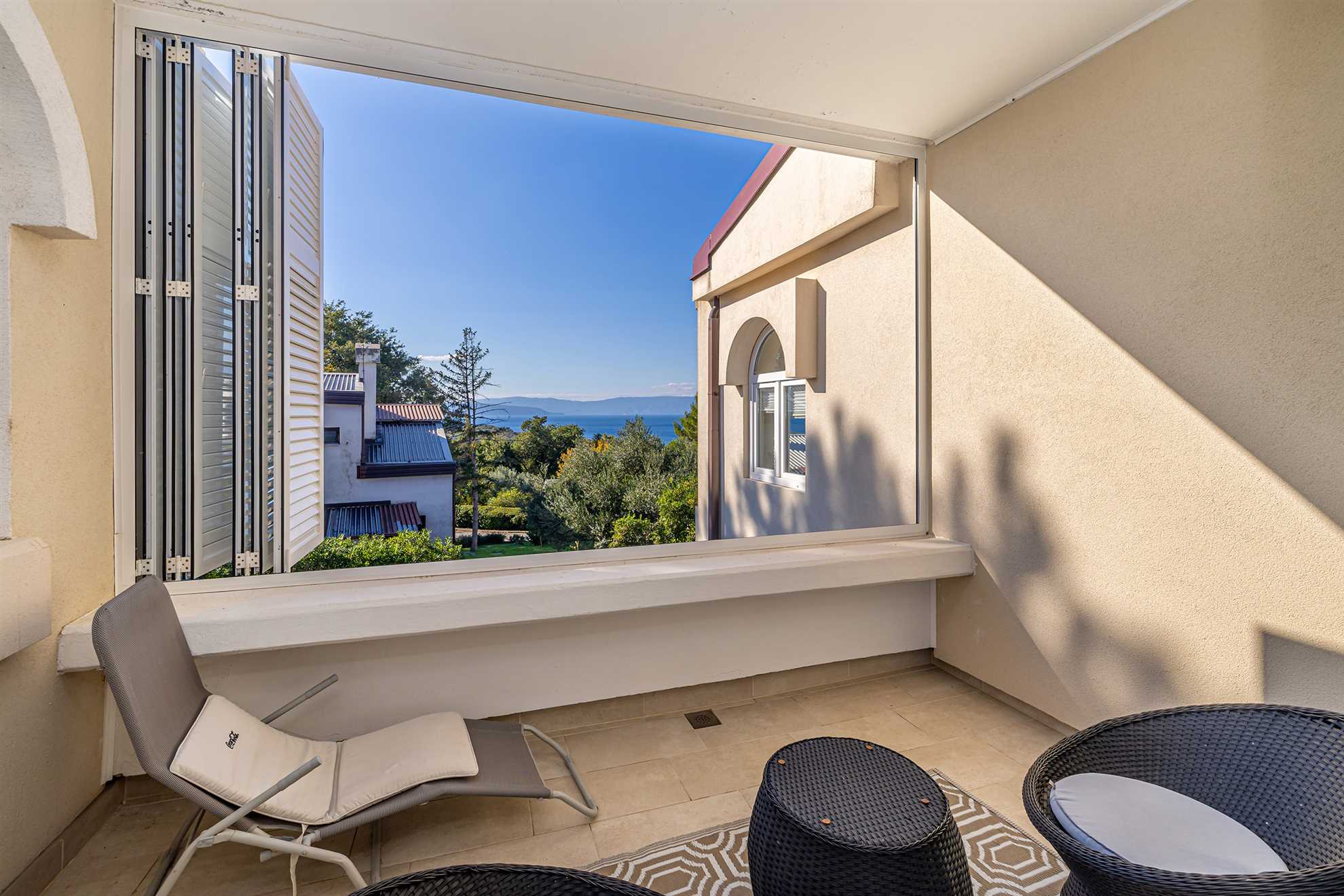 Kuća za odmor GRACE s privatnim jacuzzijem