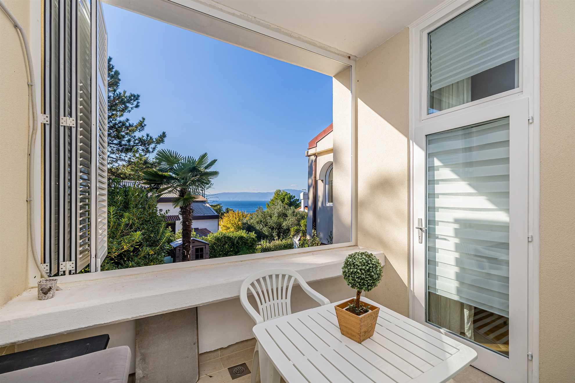 Kuća za odmor GRACE s privatnim jacuzzijem