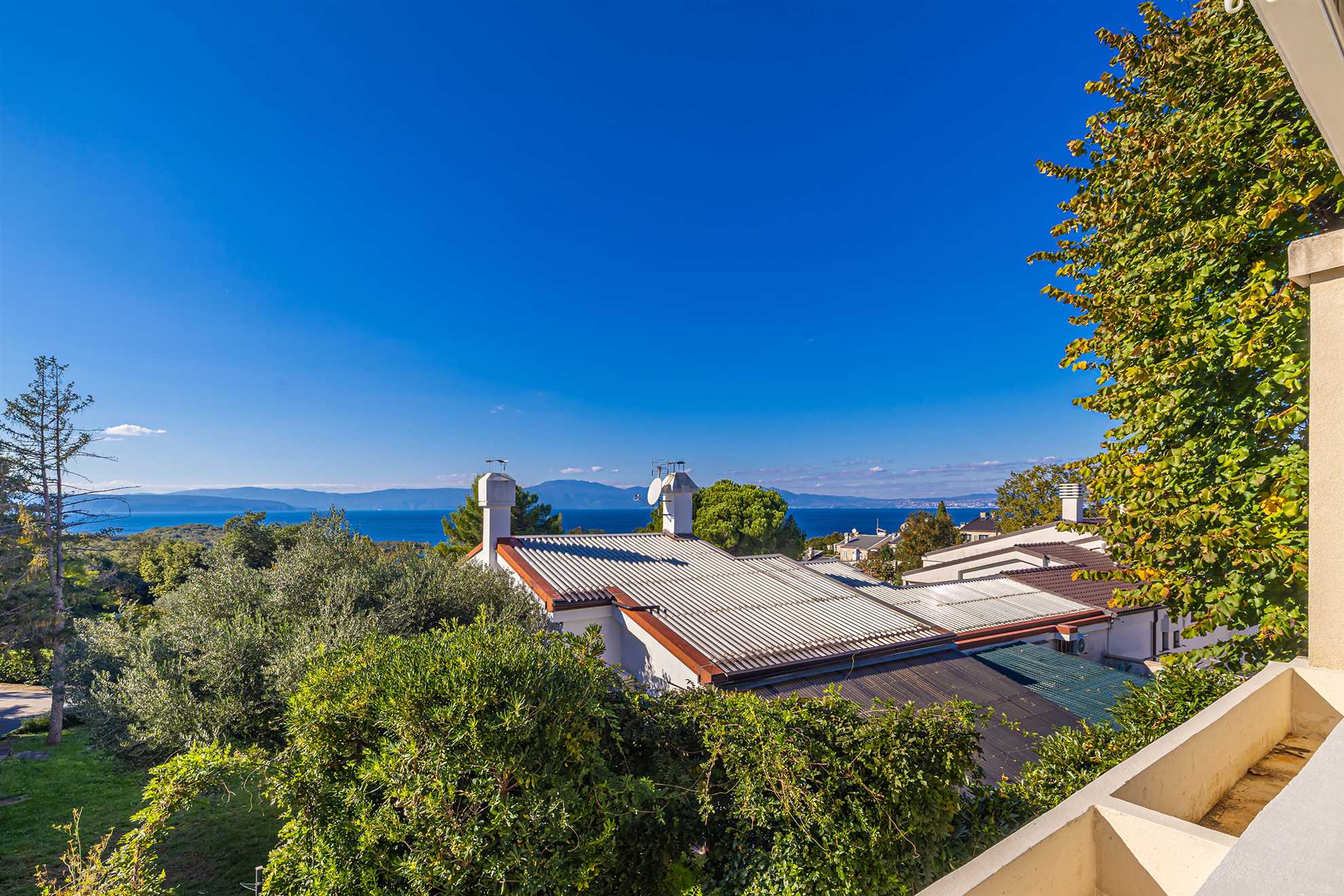 Kuća za odmor GRACE s privatnim jacuzzijem