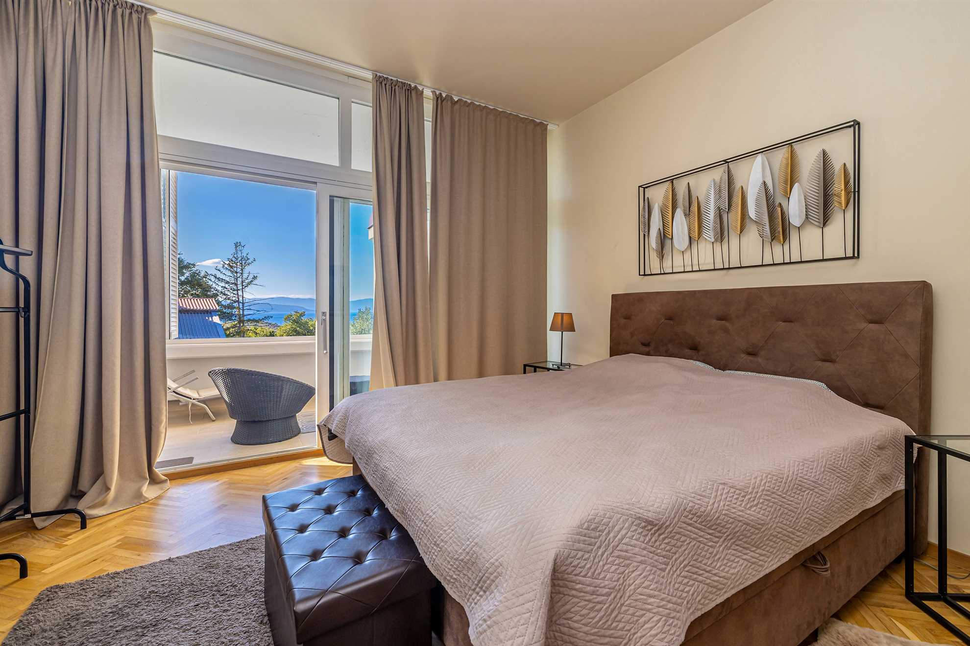 Kuća za odmor GRACE s privatnim jacuzzijem