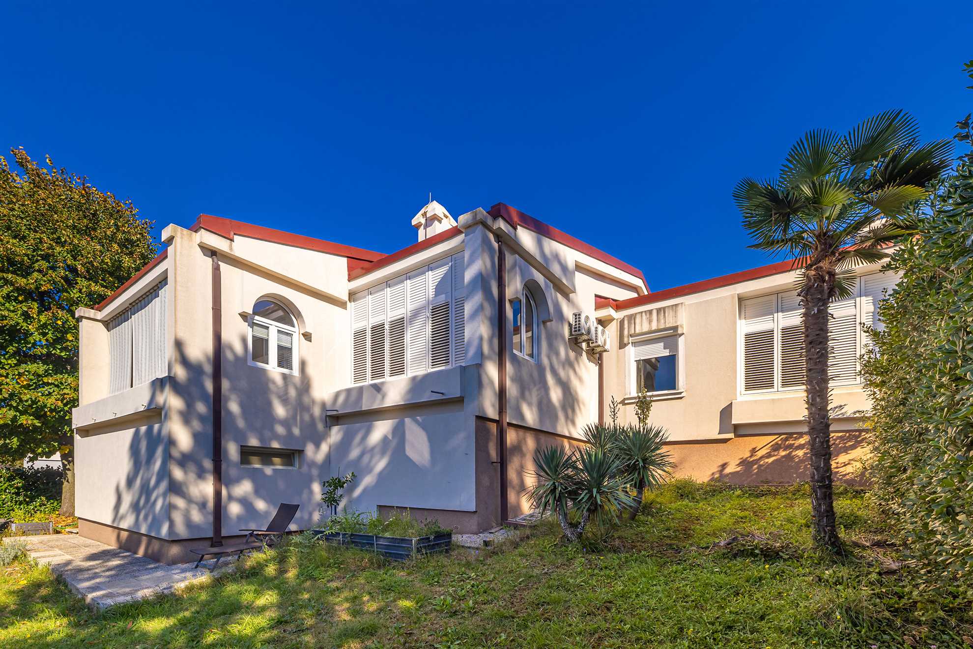 Kuća za odmor GRACE s privatnim jacuzzijem