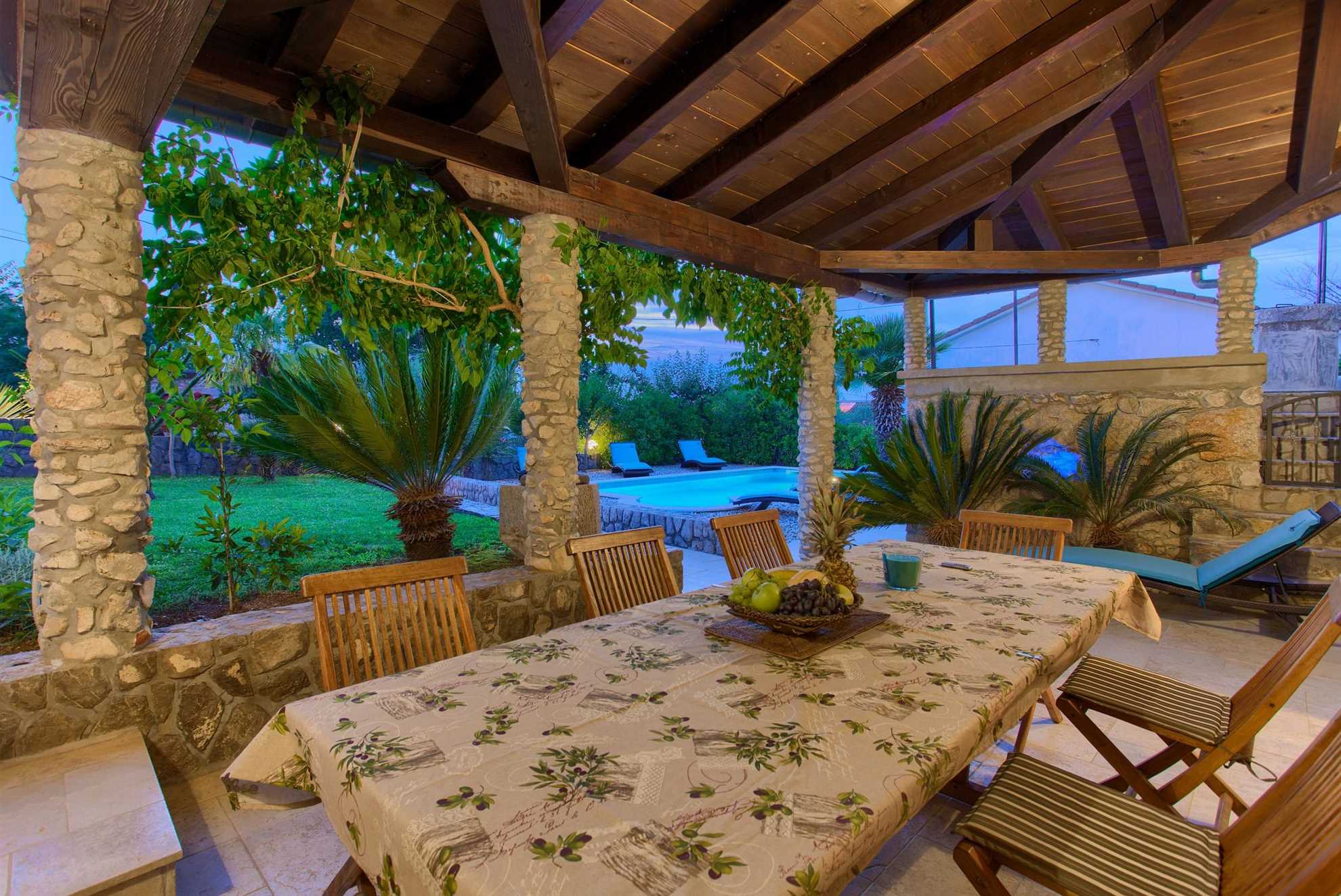 Rustikales Ferienhaus MAGDALEA mit Pool