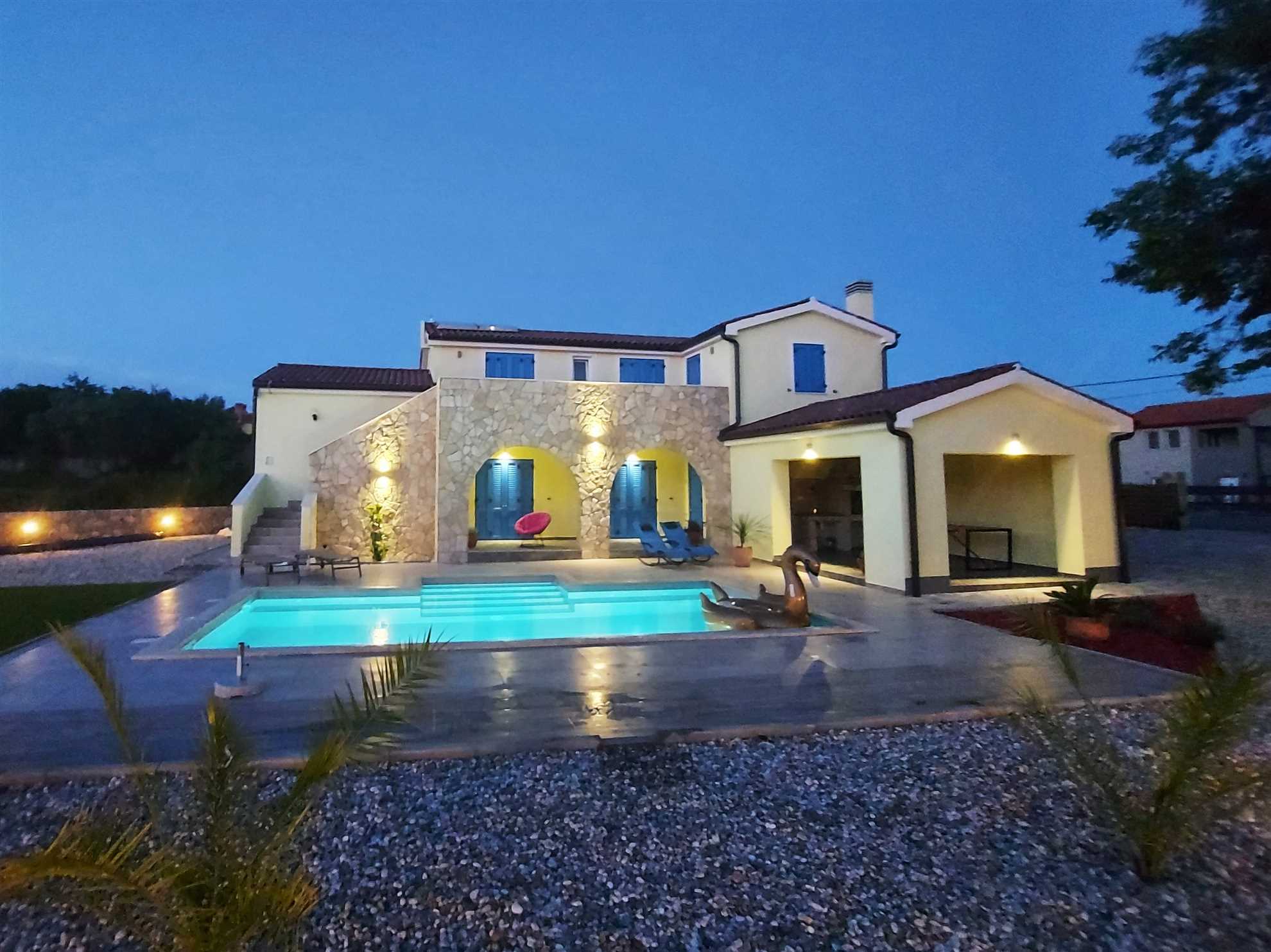 Kuća za odmor MARLY s privatnim bazenom