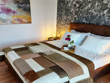 Kras 4-Bedroom House with Private Pool