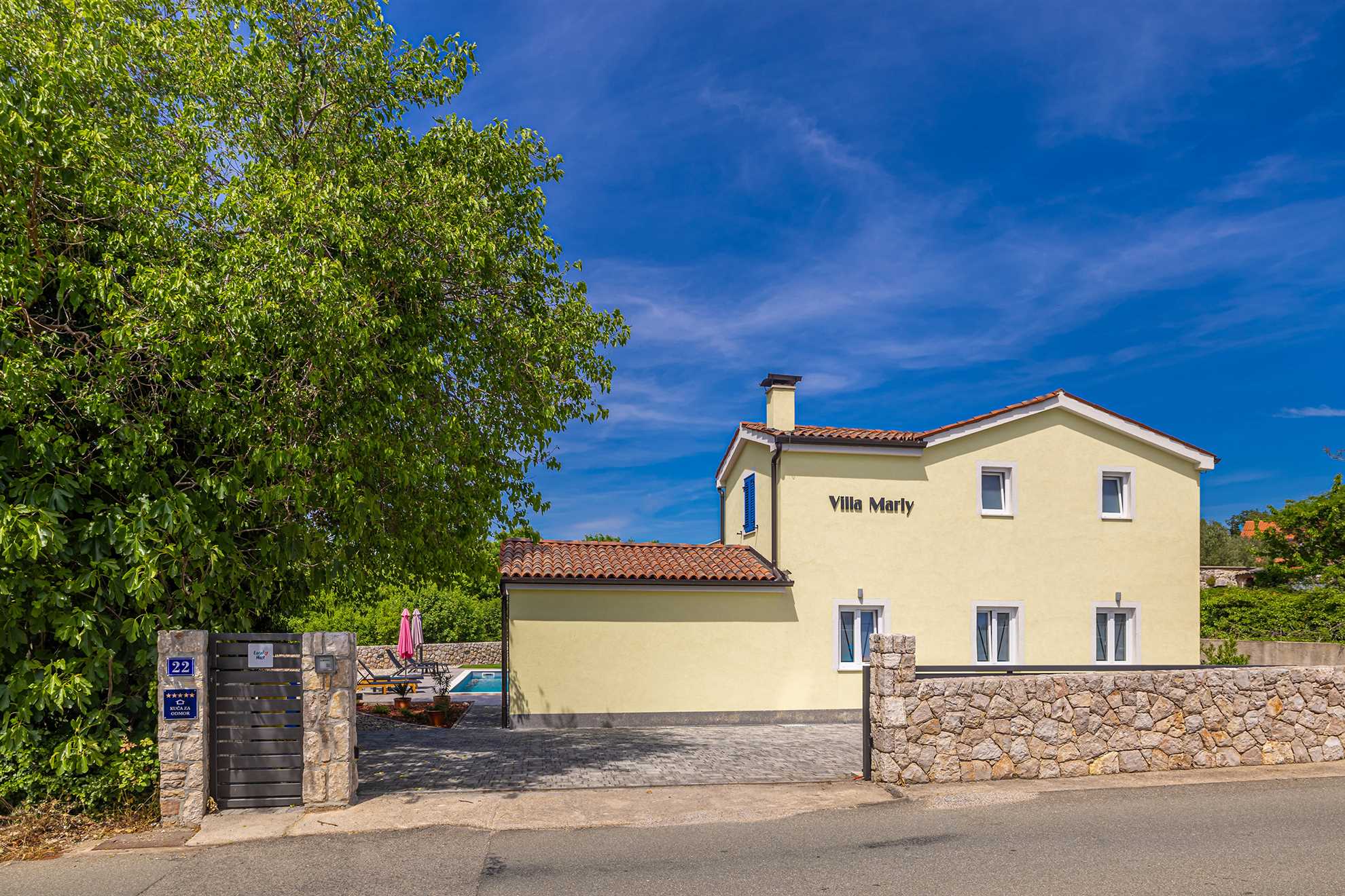 Holiday house MARLY with private pool