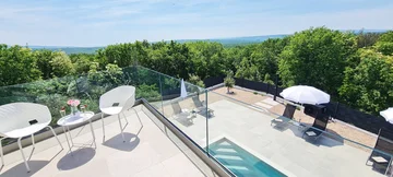 Villa in Garica for 8 Guests with Private Pool