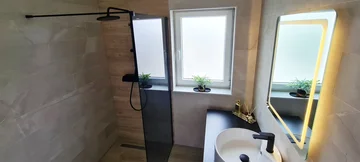 Villa in Garica for 8 Guests with Private Pool