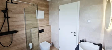 Villa in Garica for 8 Guests with Private Pool