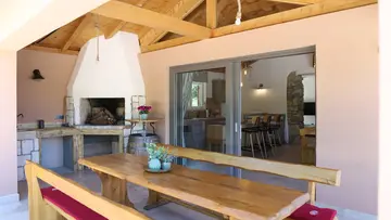 3-Bedroom Villa in Malinska with Private Pool