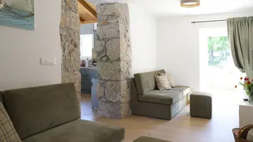 3-Bedroom Villa in Malinska with Private Pool