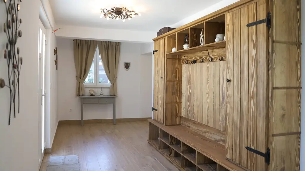 3-Bedroom Villa in Malinska with Private Pool
