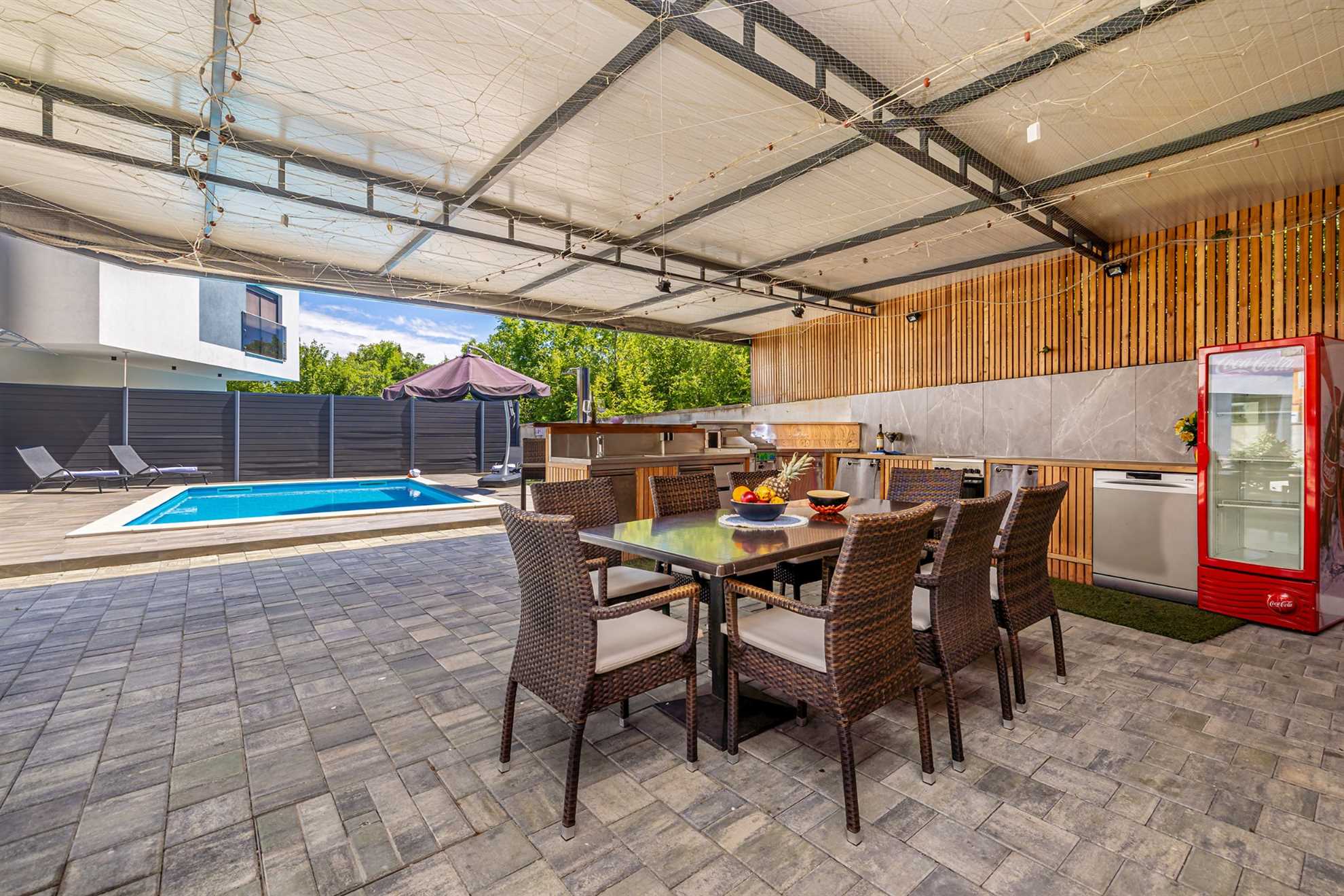 Holiday house VILLA GEORGE with heated pool