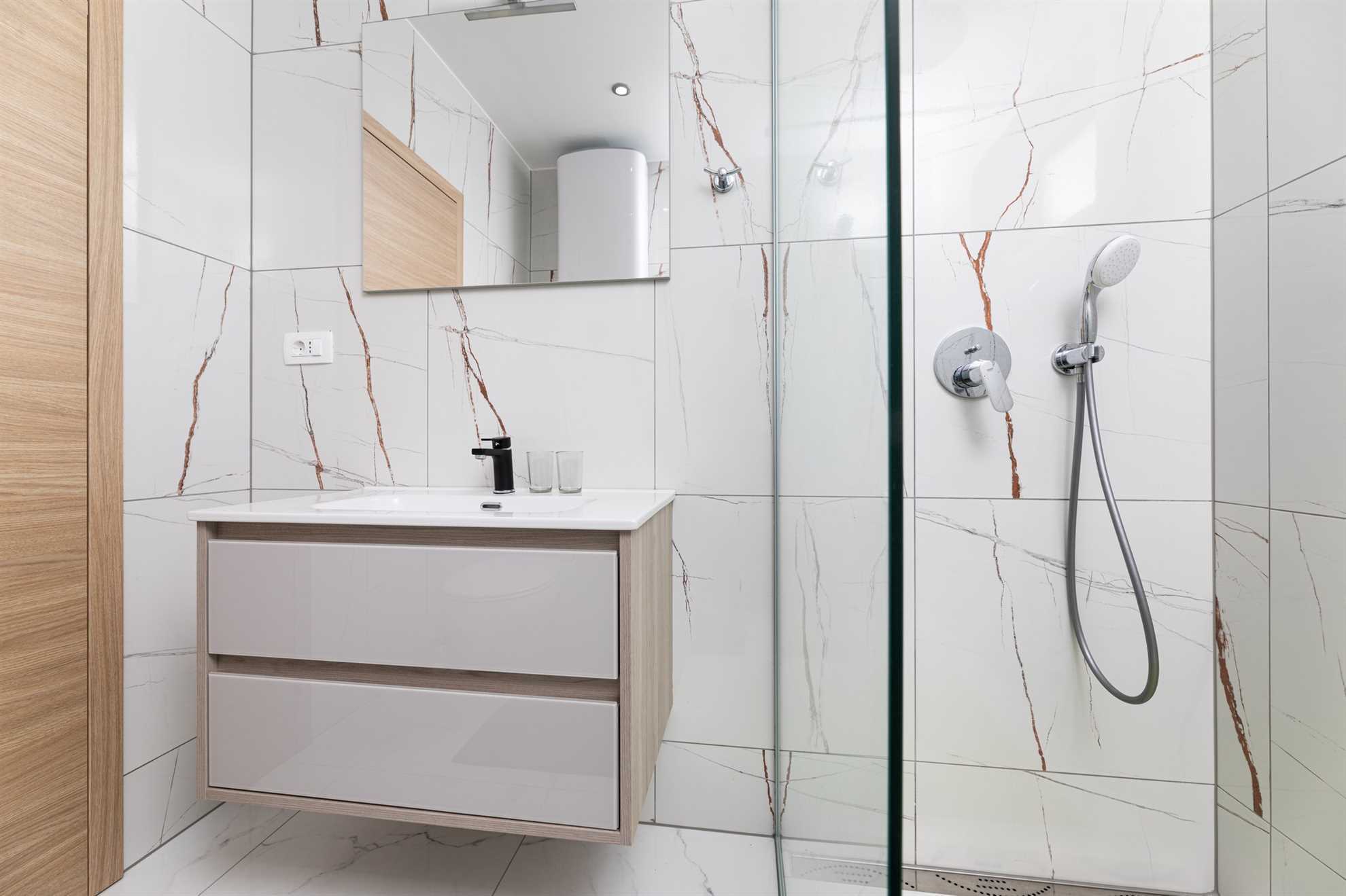 Holiday house VILLA GEORGE with heated pool