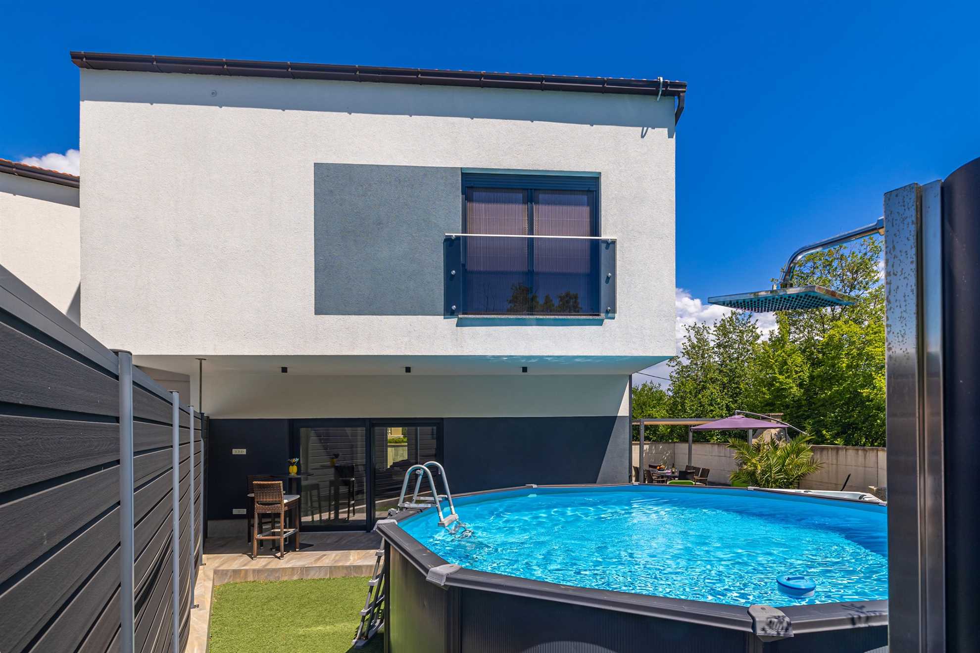 Holiday house VILLA VERONIQ with pool and jacuzzi