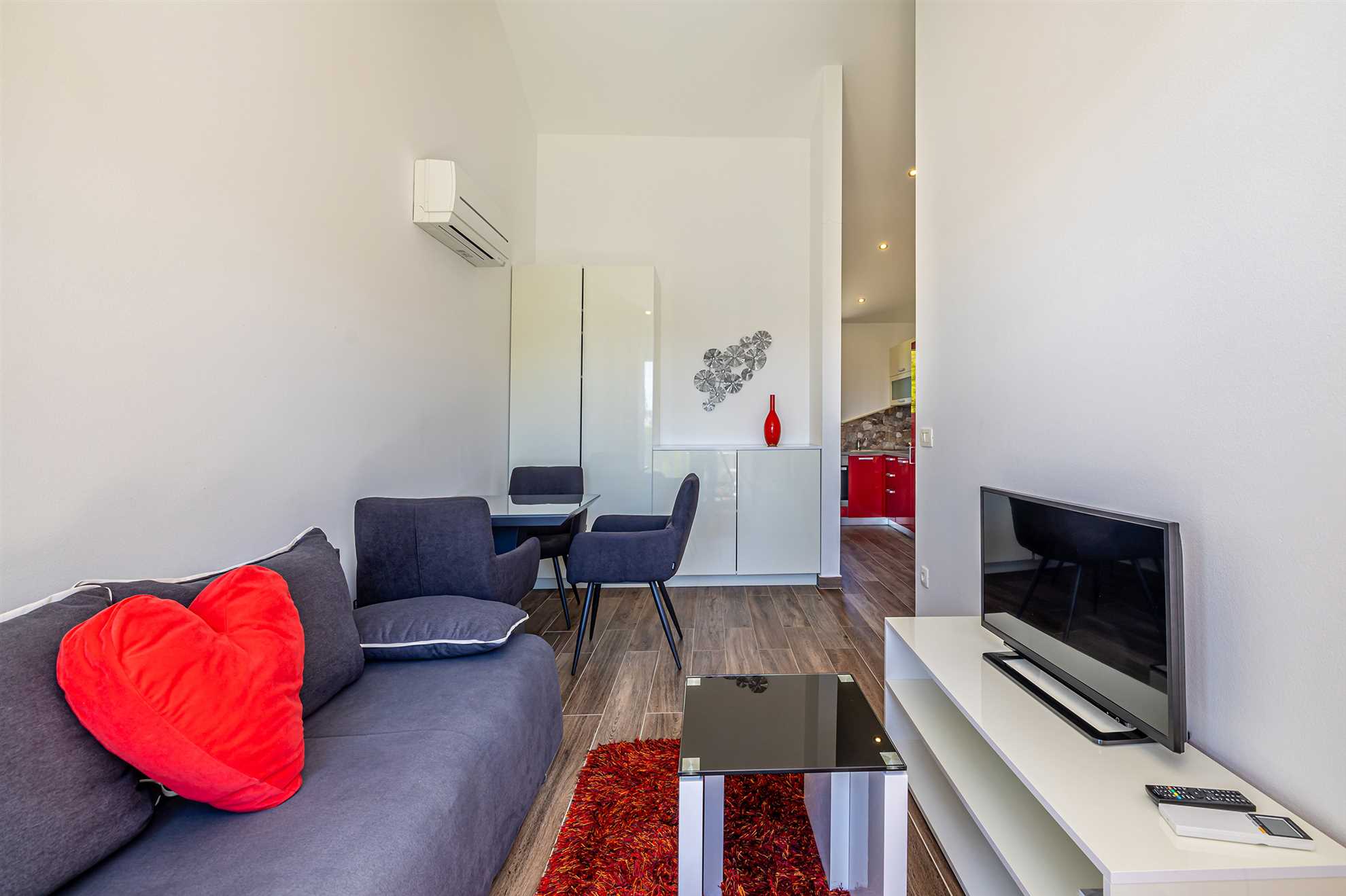 Holiday home RESIDENCIA LA FAMIGLIA with heated pool