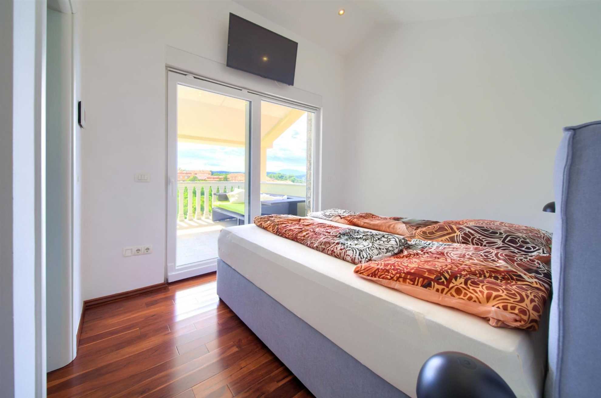 Ferienhaus RESIDENCIA LA FAMIGLIA mit beheiztem Pool