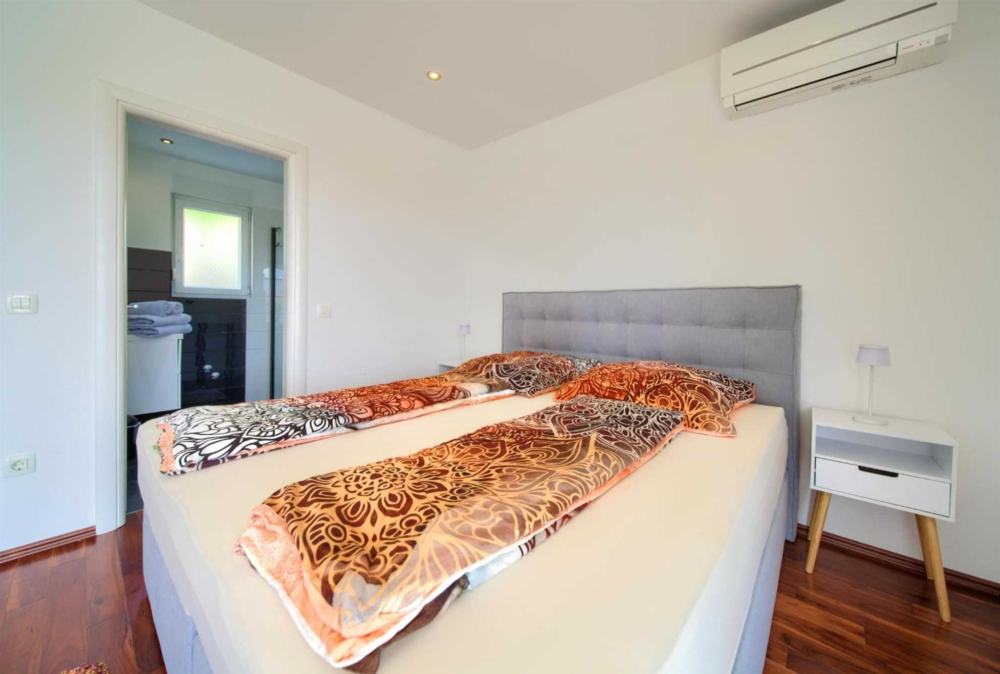 Ferienhaus RESIDENCIA LA FAMIGLIA mit beheiztem Pool