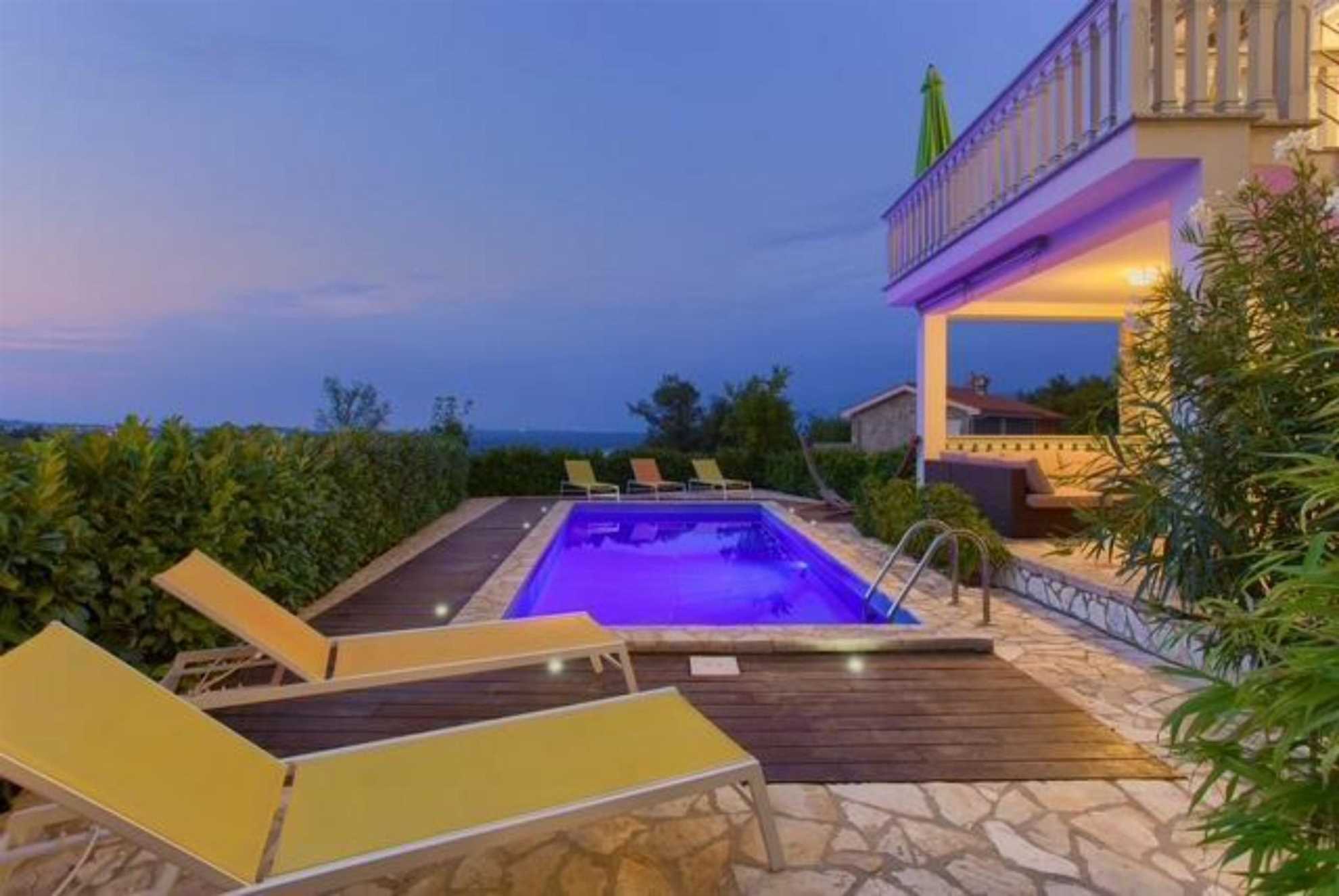 Ferienhaus RESIDENCIA LA FAMIGLIA mit beheiztem Pool