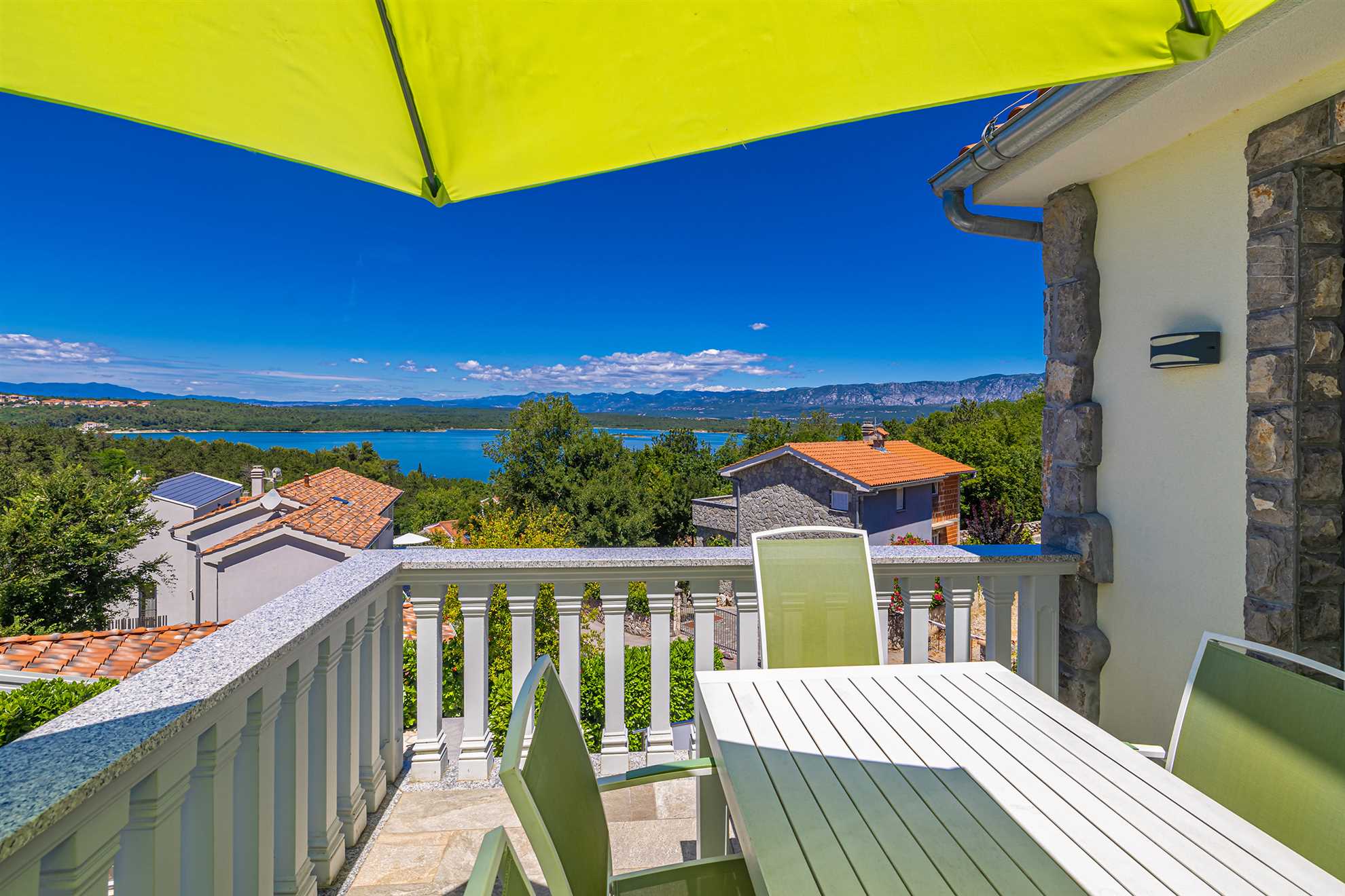 Holiday home RESIDENCIA LA FAMIGLIA with heated pool