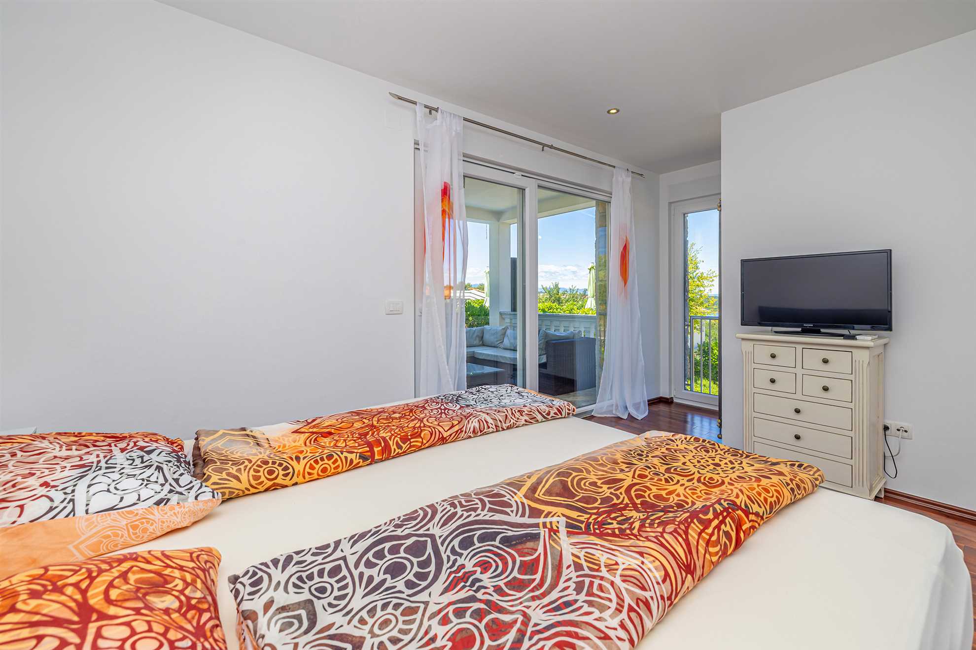Holiday home RESIDENCIA LA FAMIGLIA with heated pool