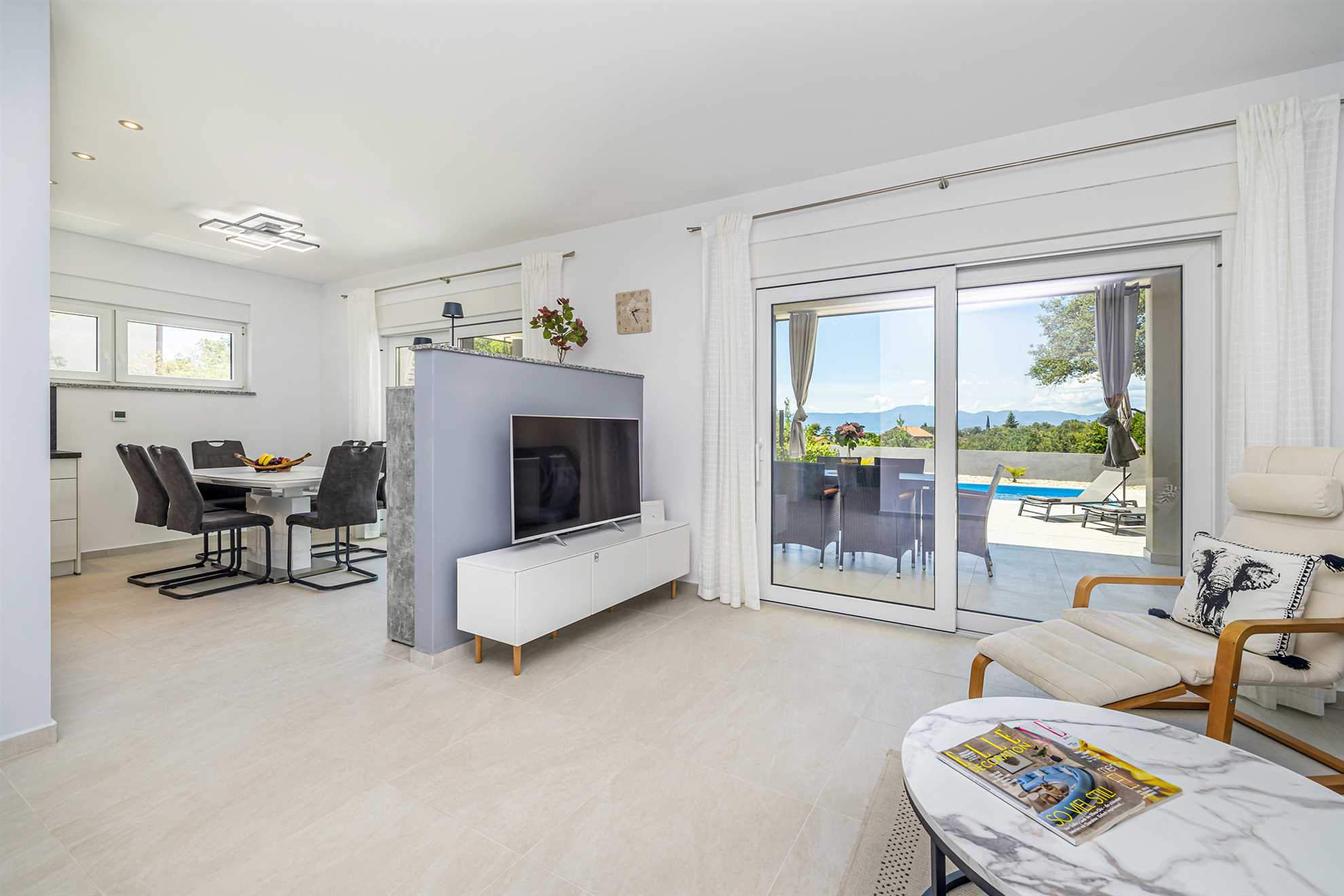 Villa MARIS with private pool