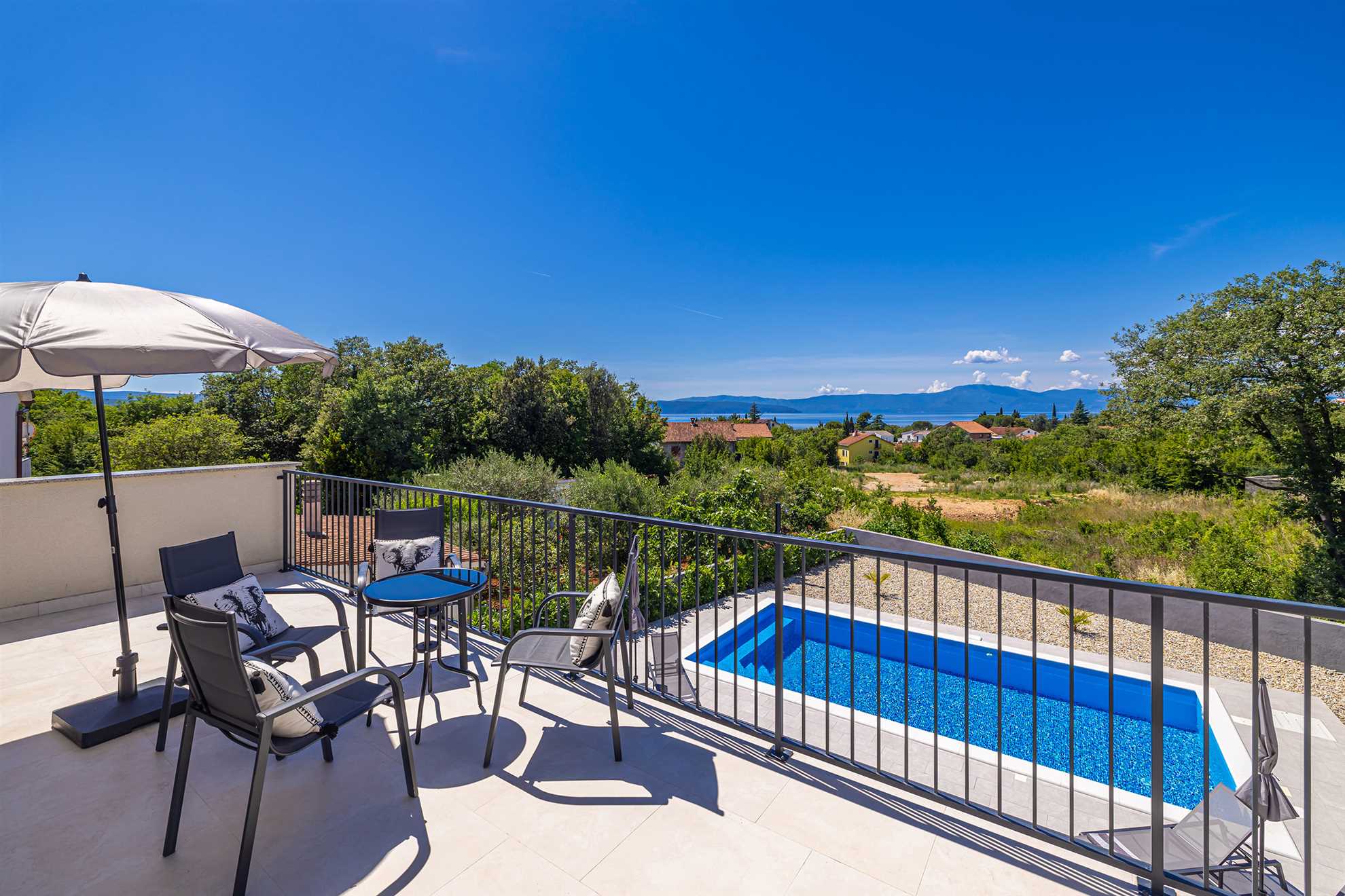 Villa MARIS with private pool