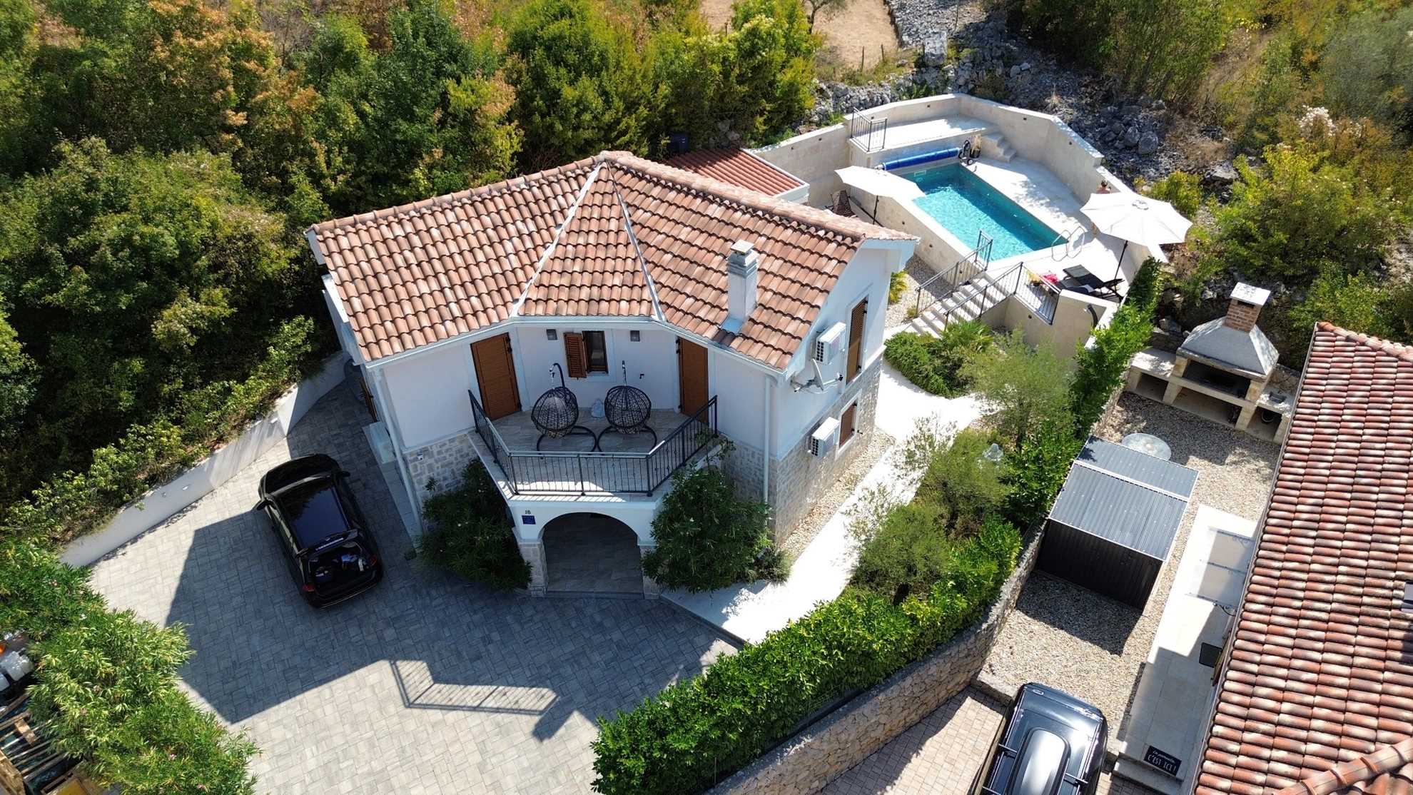 Villa OASA mit privatem beheiztem Pool