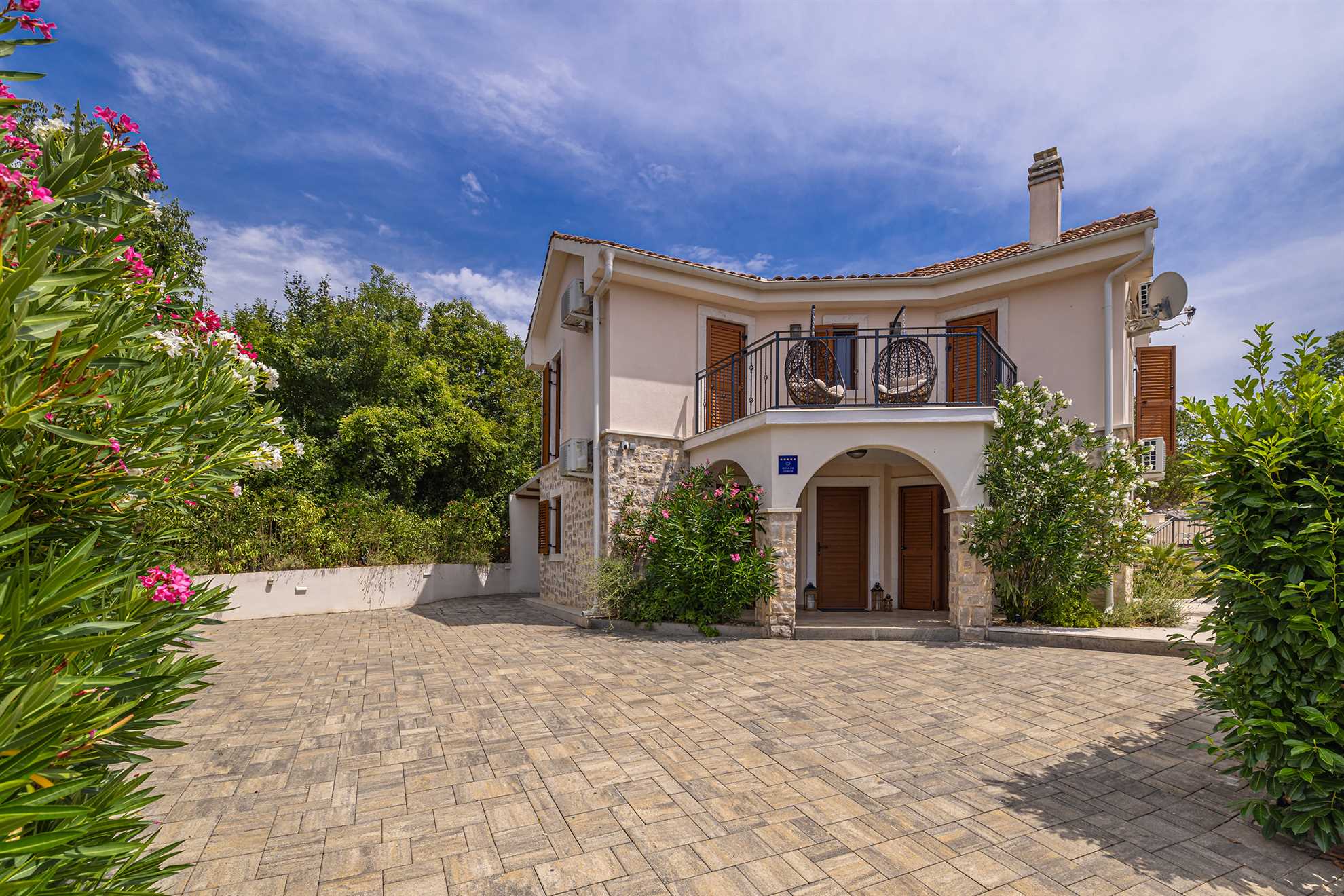 Villa OASA with private heated pool