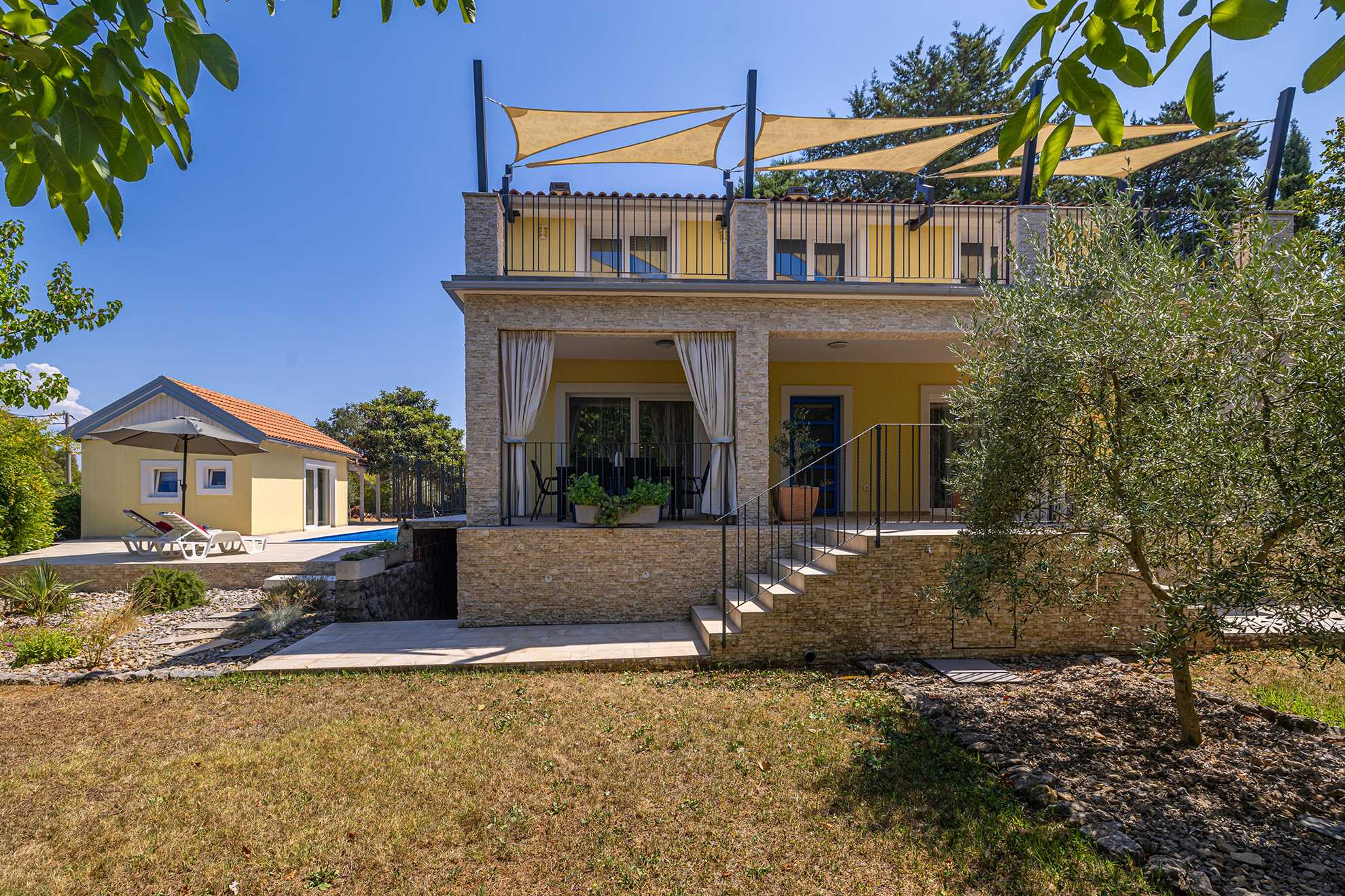 Holiday house VILLA OLIVA with pool