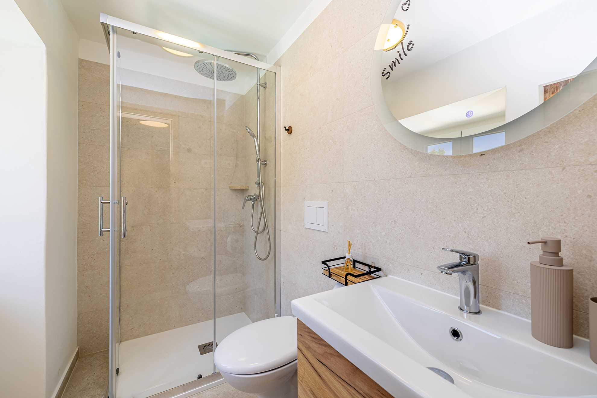Holiday house SAN LEONARDO with private pool