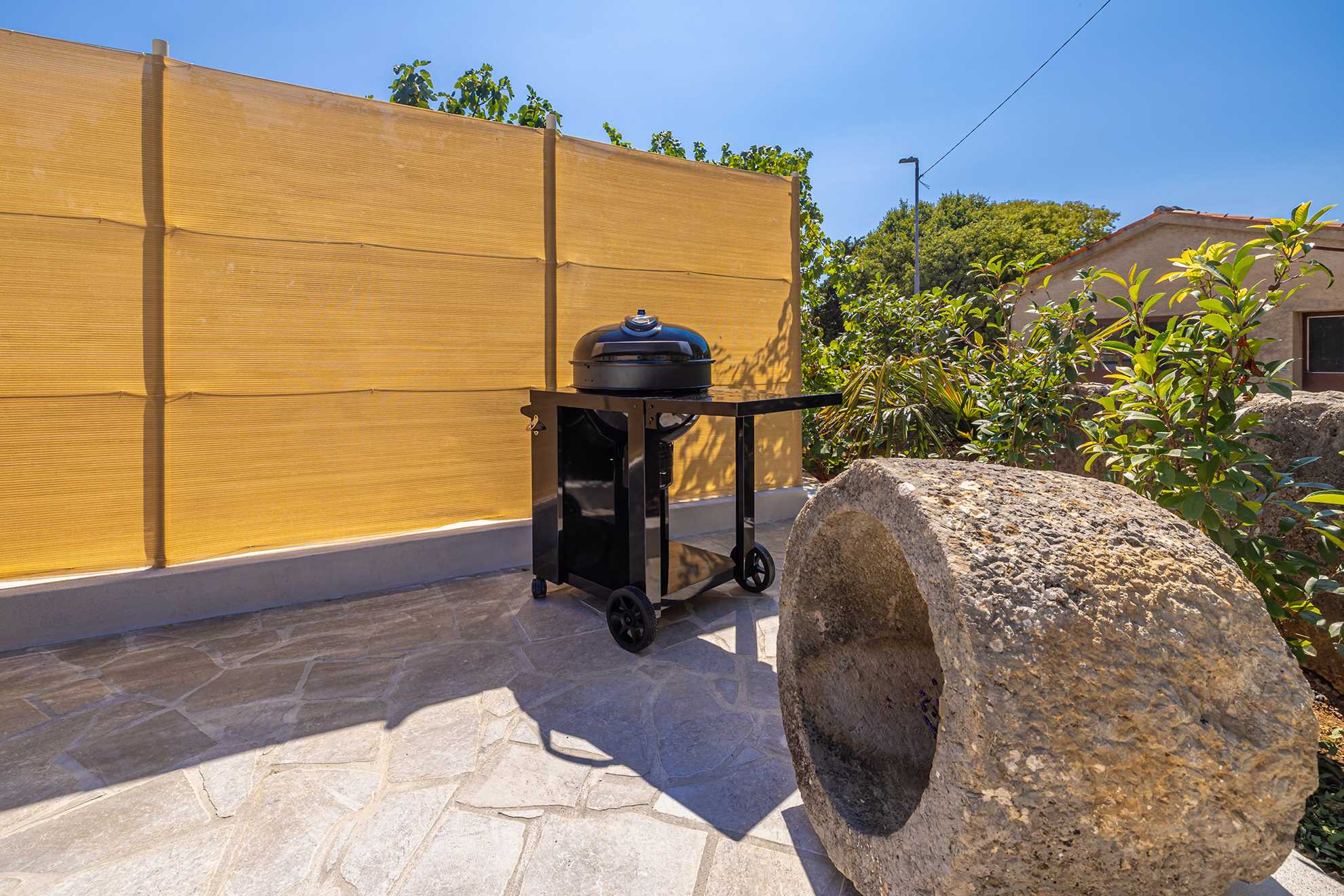 Holiday house SAN LEONARDO with private pool