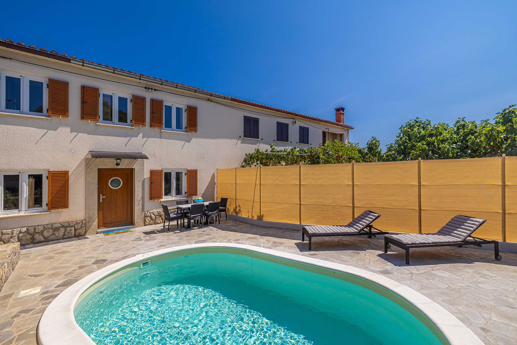 Holiday house SAN LEONARDO with private pool