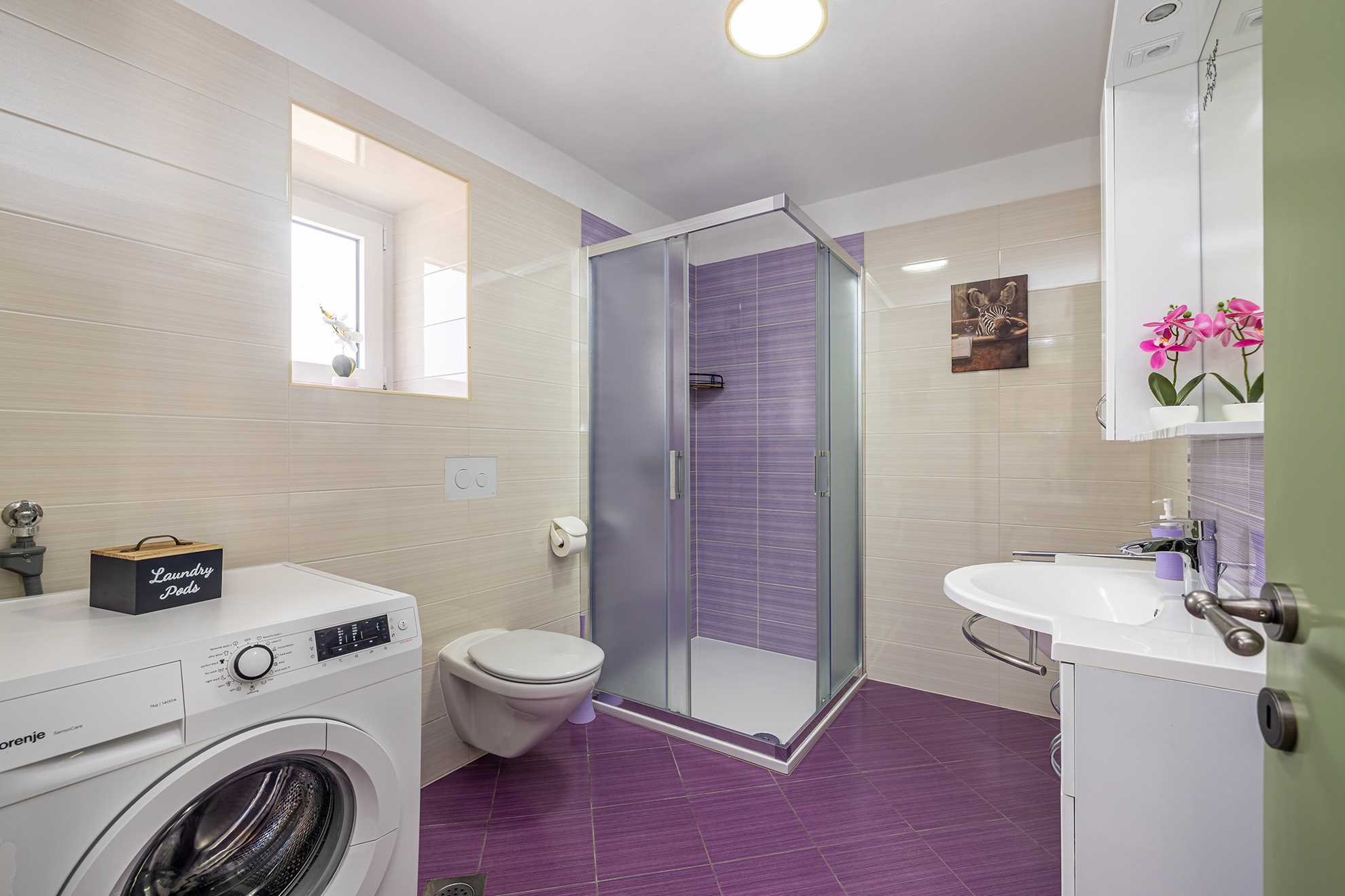 Holiday house SAN LEONARDO with private pool