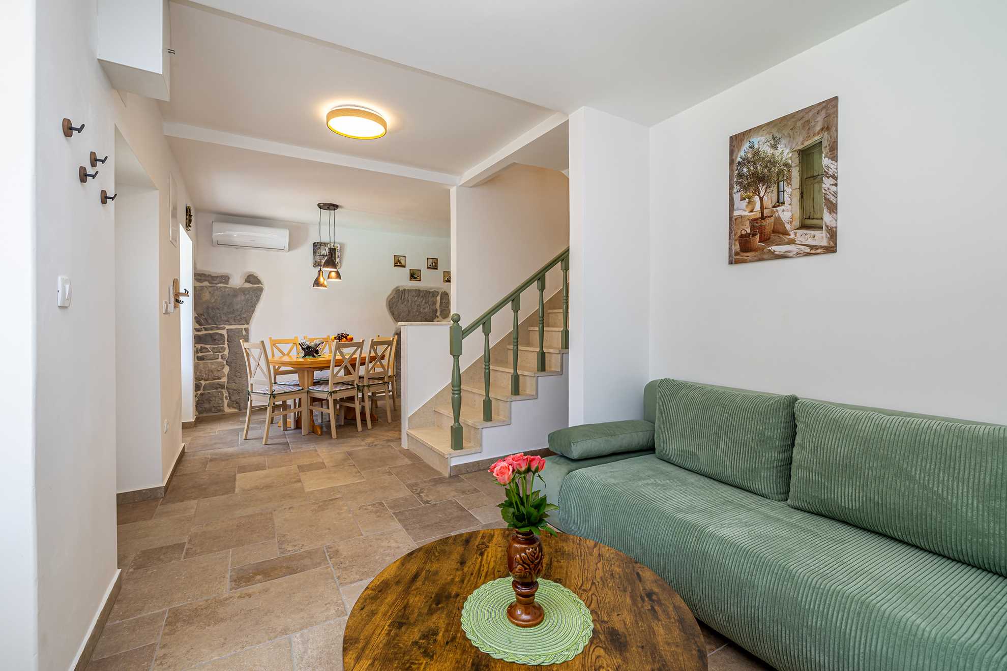 Holiday house SAN LEONARDO with private pool