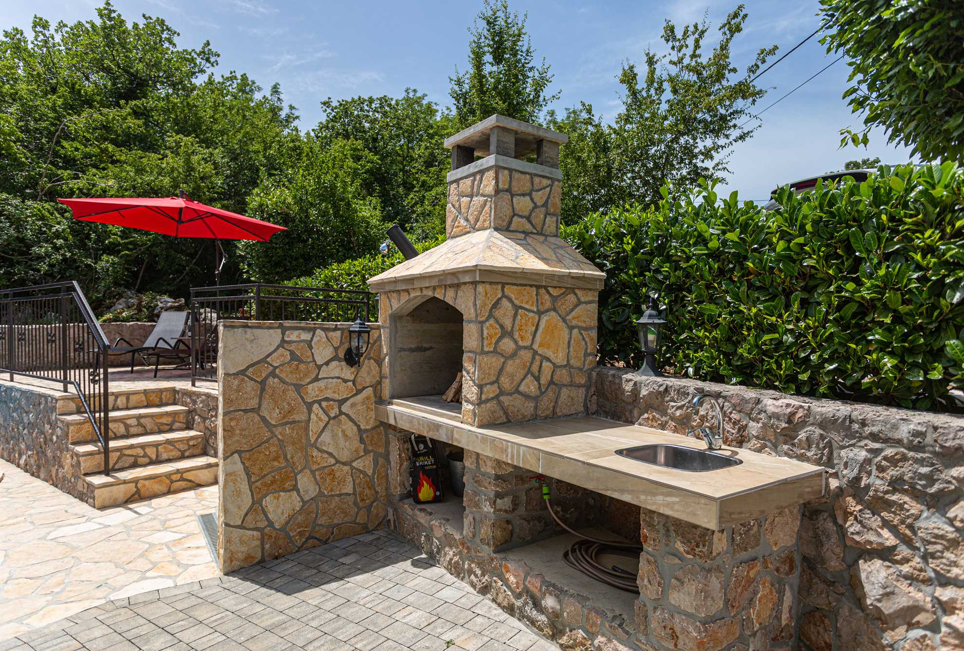 Holiday apartment SANELA with private pool