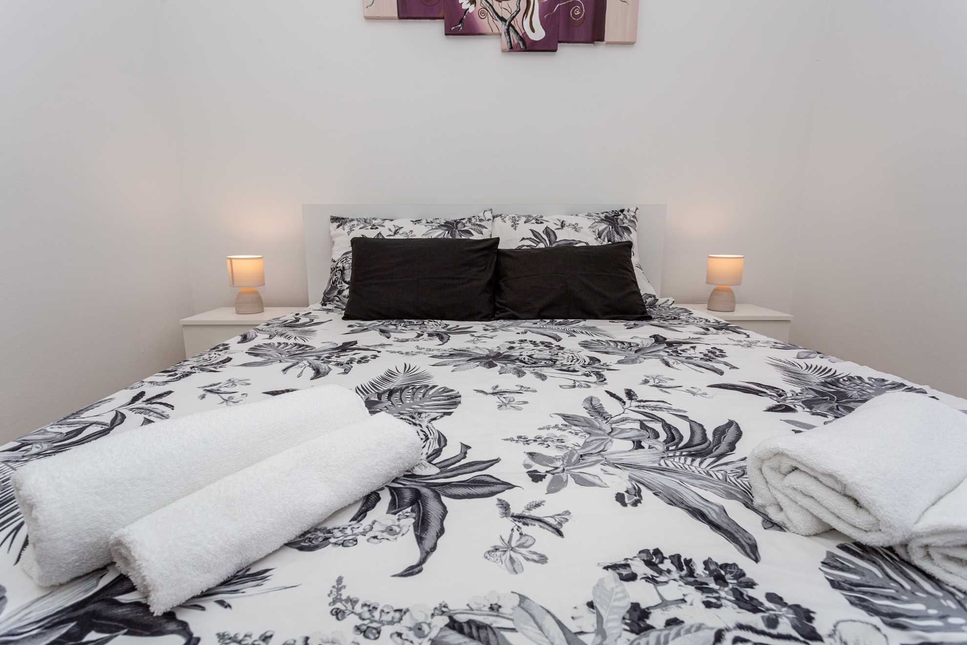 Holiday apartment SANELA with private pool